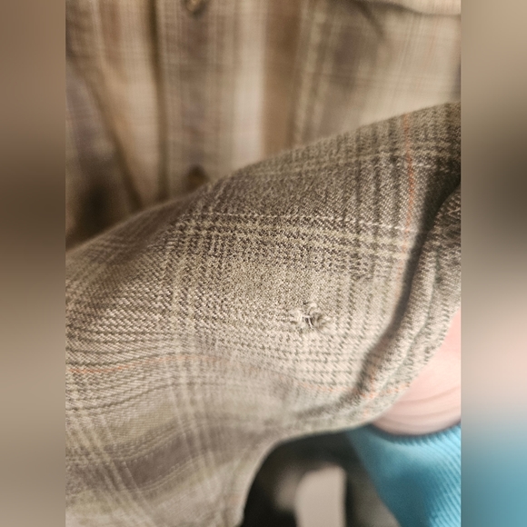 Carhartt Men's Flannel XL Shirt Button Front Heavyweight Green and Tan - Picture 5 of 9